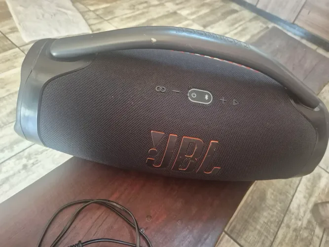 Jbl bombox 3