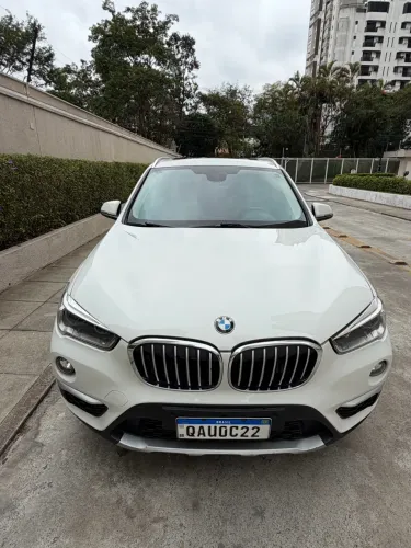 BMW X1 Sdrive 20I X-line 2.0 TB Active Flex 2019