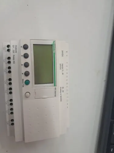 Clp Schneider Zelio Sr2 B201bd (Usado)