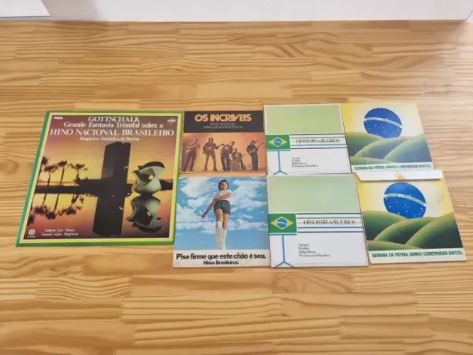 Coleção Discos Pátria / Hinos Brasileiros. 6 Discos