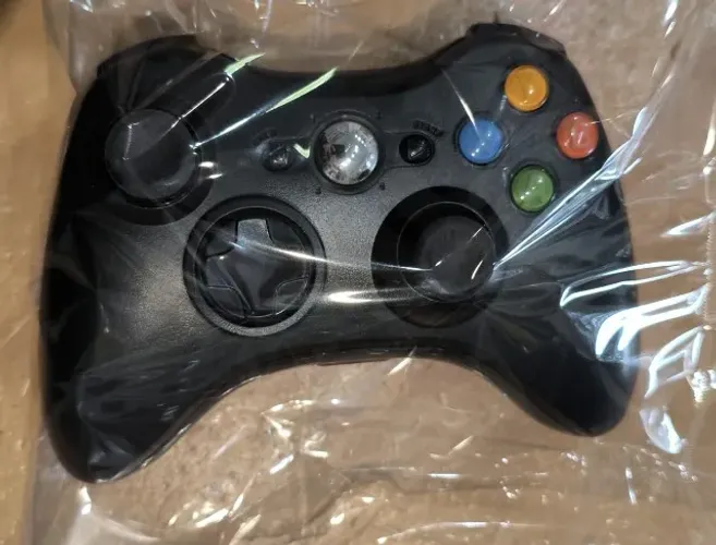 Controle Xbox 360 sem fio marca PG