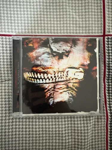 CD "Slipknot - Vol. 3: (The Subliminal Verses)"