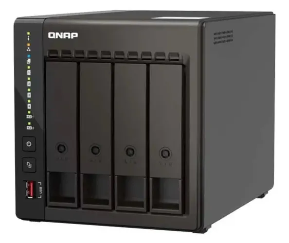 Storage Qnap 4 baias