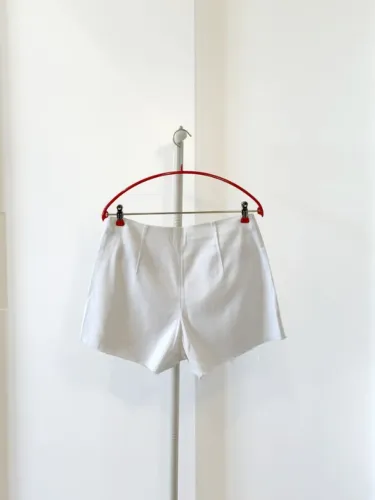 Short branco Thelure 38