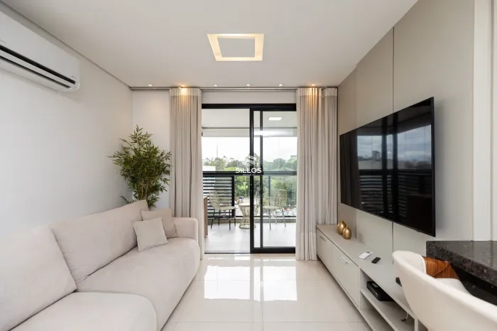 Apartamento mobiliado para alugar com 3 quartos no Cabral em Curitiba