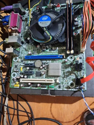 Kit Upgrade Placa mãe Pentium G2030 4GB DDR3 1333 MHz