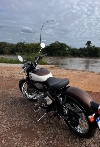 Moto Royal Enfild Classic 350 cc 