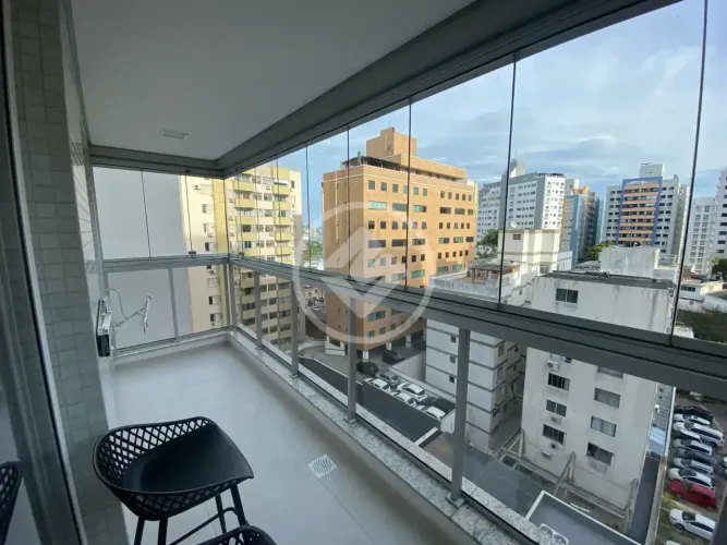 Imóvel para venda possui 73 metros quadrados com 2 quartos em Centro - Florianópolis - SC