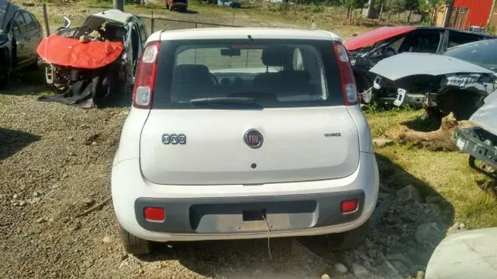 Uno Vivace 2016 1.0 2 Porta Vendido em Peças