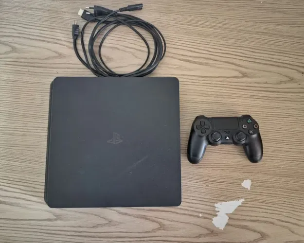 Promoção Playstation 4 Slim 1TB Seminovo( ACEITO CREDISHOP)