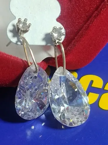 Brincos Prata 950 Pedra Zircônia 30 mm Peso 9.00 Gramas                                 