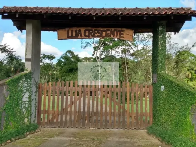 Linda chácara em Pirabeiraba com 46.500 m², na Estrada Mildau, toda documentada, frente pa