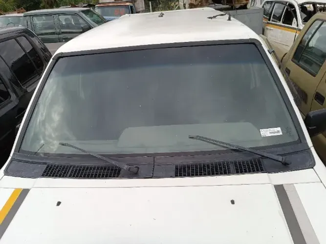 Friso do Parabrisa L200 Gl Gls Quadrada 1995/2006
