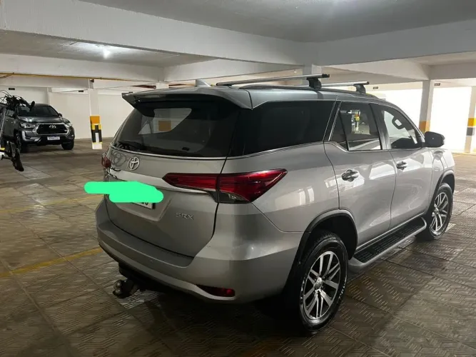 Toyota Hilux SW4 SRX 4X4 2.8 TDI 16V Dies. Aut. 2019