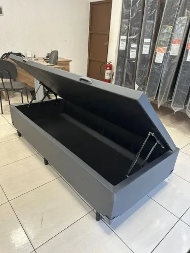 Base box com Baú - Ótima Oportunidade!