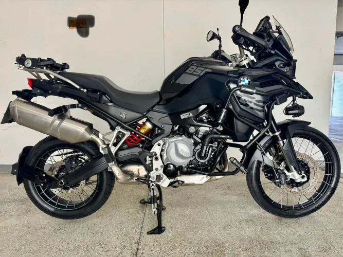 BMW F 850 GS triple black 