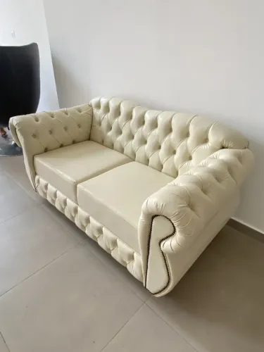 Sofá Chesterfield Conde 2 e 3 lugares - em Londrina