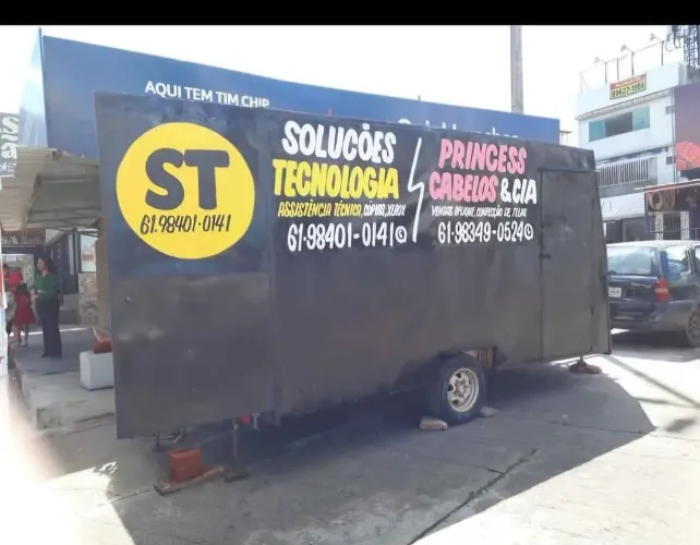 Troco Trailer Loja Equipado por Trailer de Lanches e Bebidas