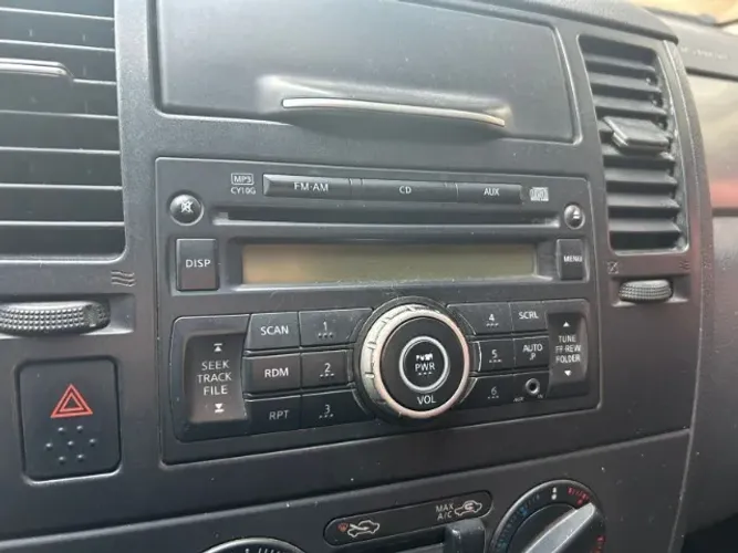 RADIO NISSAN TIIDA 11/12
