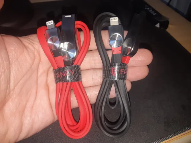 PROMOÇÃO!! Cabos USB para iPhone - Preto e Vermelho