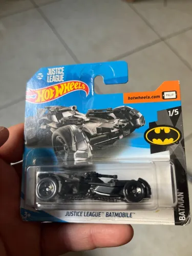 Hot Wheels Justice League Batmóvel - Colecionador