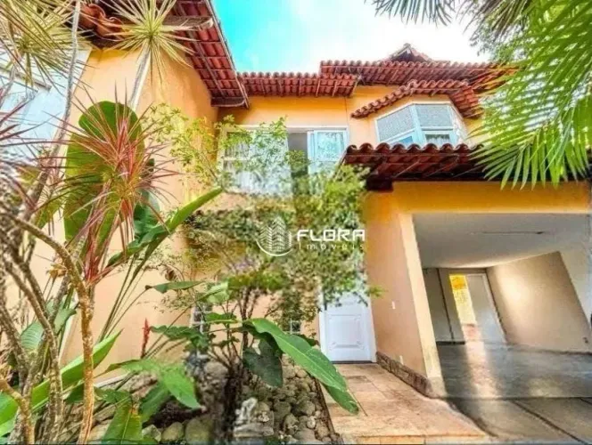 Casa com 3 suítes à venda, 257 m² por R$ 3.499.900 - Itacoatiara - Niterói/RJ
