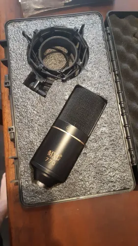 Microfone Condensador MXL 770