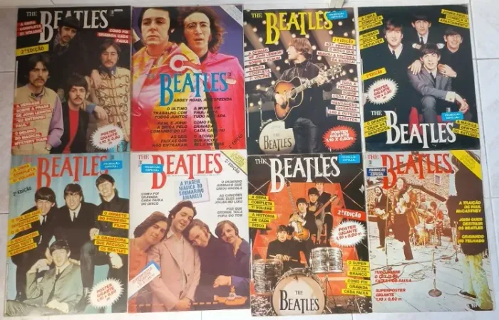 livros e revista de bandas