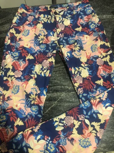 Calça floral (numero 42)