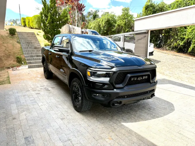RAM 1500 REBEL 5.7 Hemi CD V8 4X4 AUT 2021