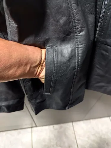 Jaqueta de Couro Clássica - Elegância atemporal