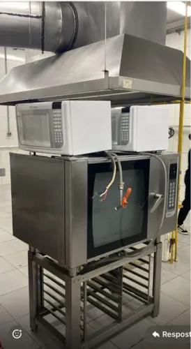 Forno combinado Prática 6 GNs elétrico para Cozinha Profissional