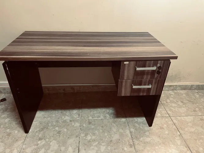 Mesa de escritório 1,20