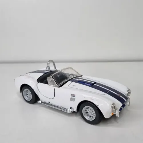 Miniatura Shelby Cobra 427 (1965) Kinsmart 1/32