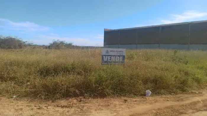 ÁREA PARA LOCAÇÃO - 740M2
