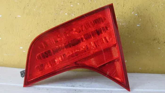 Lanterna Tampa Traseira Honda New Civic L19011768