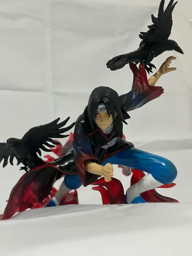 Action Figure Itachi Uchiha - Boneco colecionável Naruto