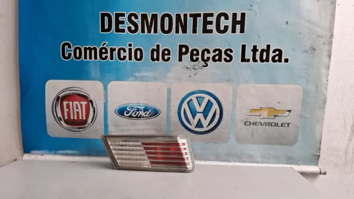 Lanterna da tampa Honda Civic 2012-2014 lado esquerdo lente feia 