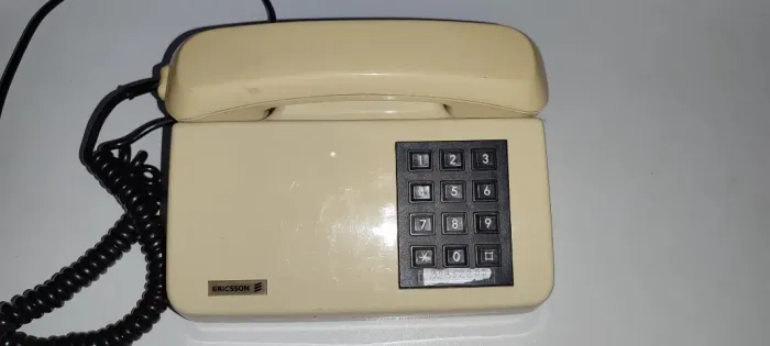 TELEFONE ANTIGO ERICSSON PARA DECORAÇÃO