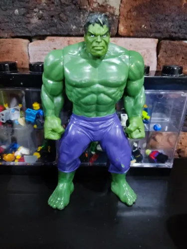 Boneco Hulk 