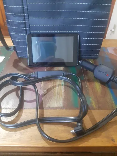 GPS GARMIN SATÉLITE, MODELO 3560 EM AÇO TELA 5"