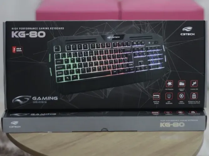 Teclado Gamer RGB com apoio e Anti Ghosting C3Tech