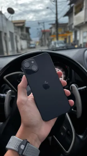 iPhone 15 128gb (conservado)