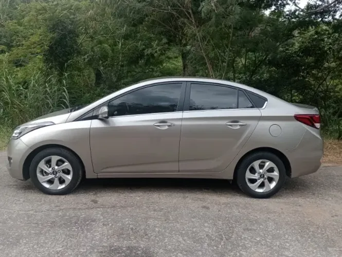 Hyundai HB20S Premium 1.6 Flex 16V Aut. 4P 2018