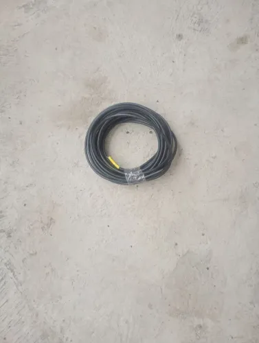 Cacobos e fis elétricos 