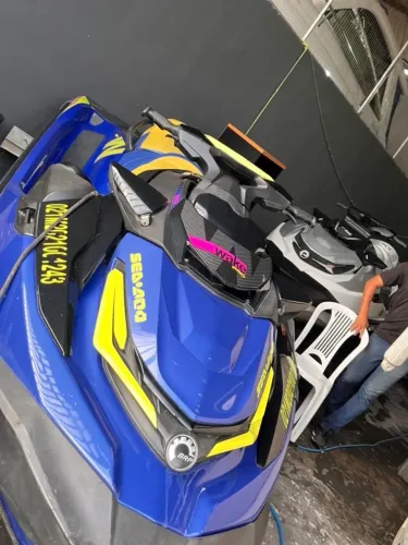 Jet Ski | Wake Pro 230