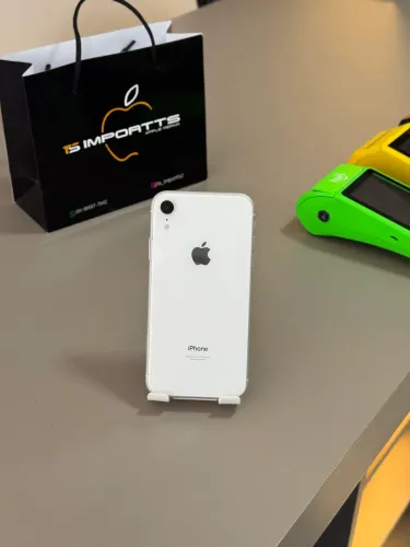 iPhone XR 64gb câmera frontal parou 
