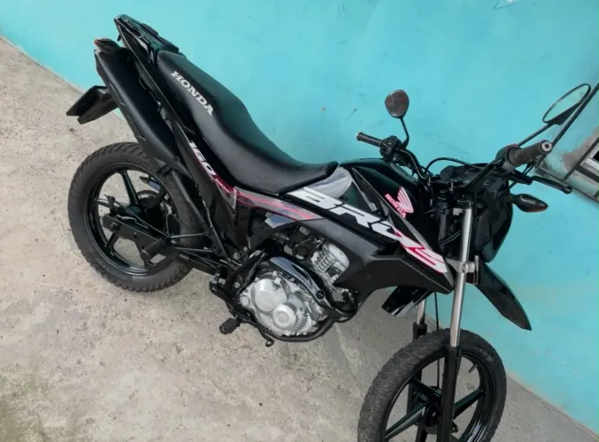 Vende-se uma bros 160 2016