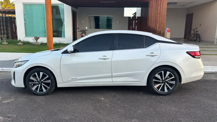 Nissan Sentra Advance 2.0 16V Aut. 2025