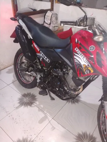 Yamaha crosser 150 ABS vermelha semi Nova